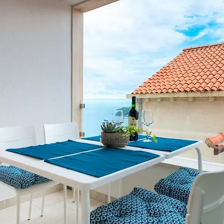 Tophill Deluxe Dubrovnik Exterior photo